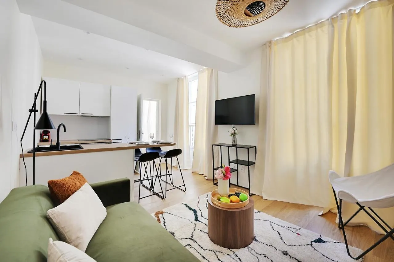 Mb-145-Temple-3Bg Apartment Paris 0*,  France