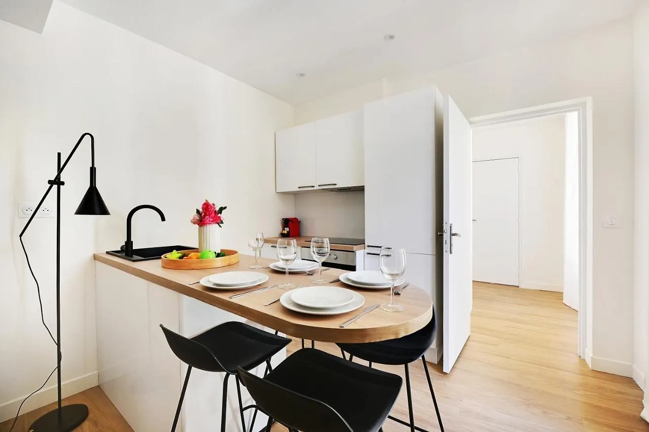 Mb-145-Temple-3Bg Apartment Paris